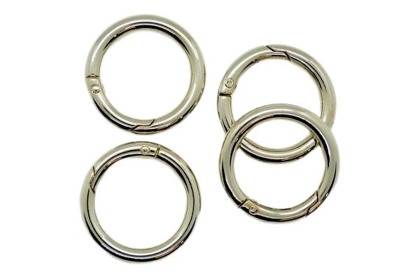 Yaylı Halka 40 mm Gümüş